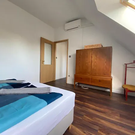 2 Bedroom 107 M2 Loft With Balcony Boedapest