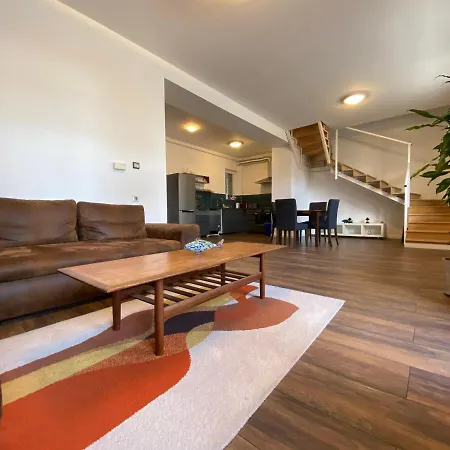 Appartement 2 Bedroom 107 M2 Loft With Balcony Budapest