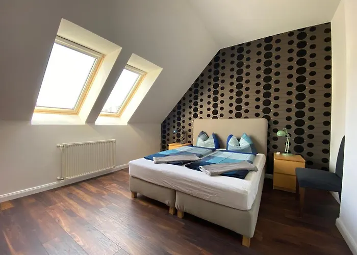 2 Bedroom 107 M2 Loft With Balcony * Budapest