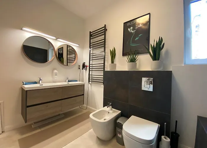 2 Bedroom 107 M2 Loft With Balcony Appartement Budapest