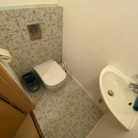 2 Bedroom 107 M2 Loft With Balcony * Budapest